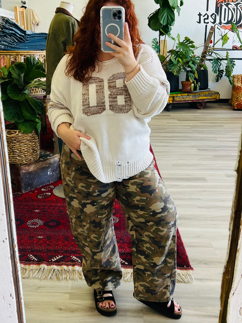 Eliza Camo Barrel Jeans