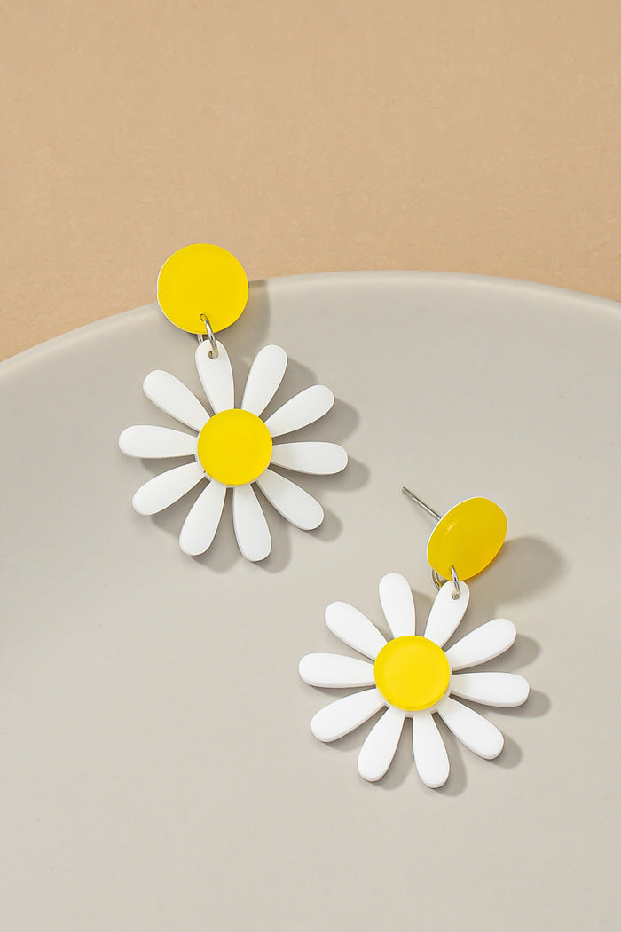 White Daisy Acrylic Earrings