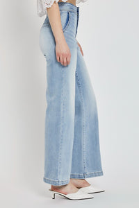 Elaine Light Wash Jeans