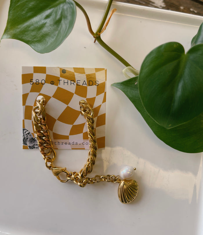18K Gold Plated Seashell Bracelet