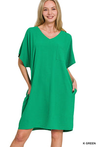 Ellie V-Neck Tee Dress in Kelly Green