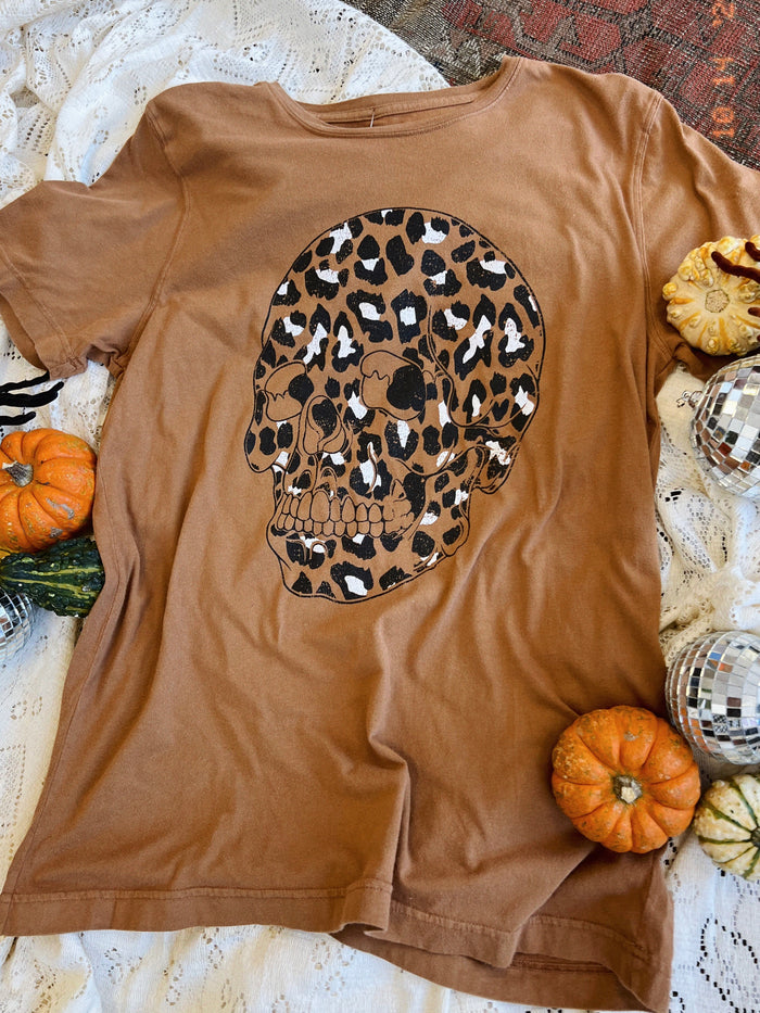 Leo Skull Graphic Tee