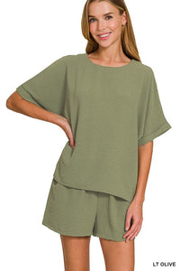Woven Two Piece Shorts Set in Olive