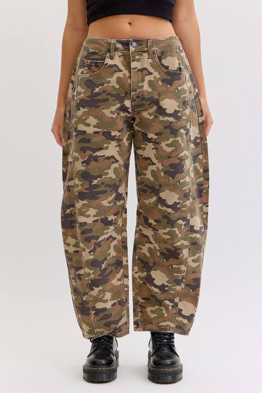 Eliza Camo Barrel Jeans