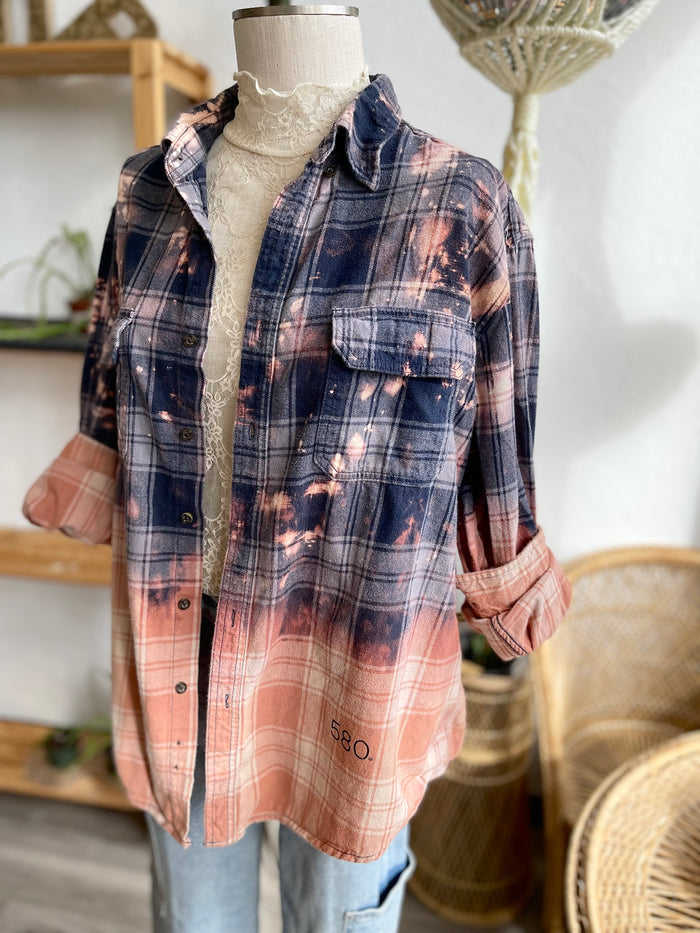 580 FLANNEL VOL. 9 // .62 / XL