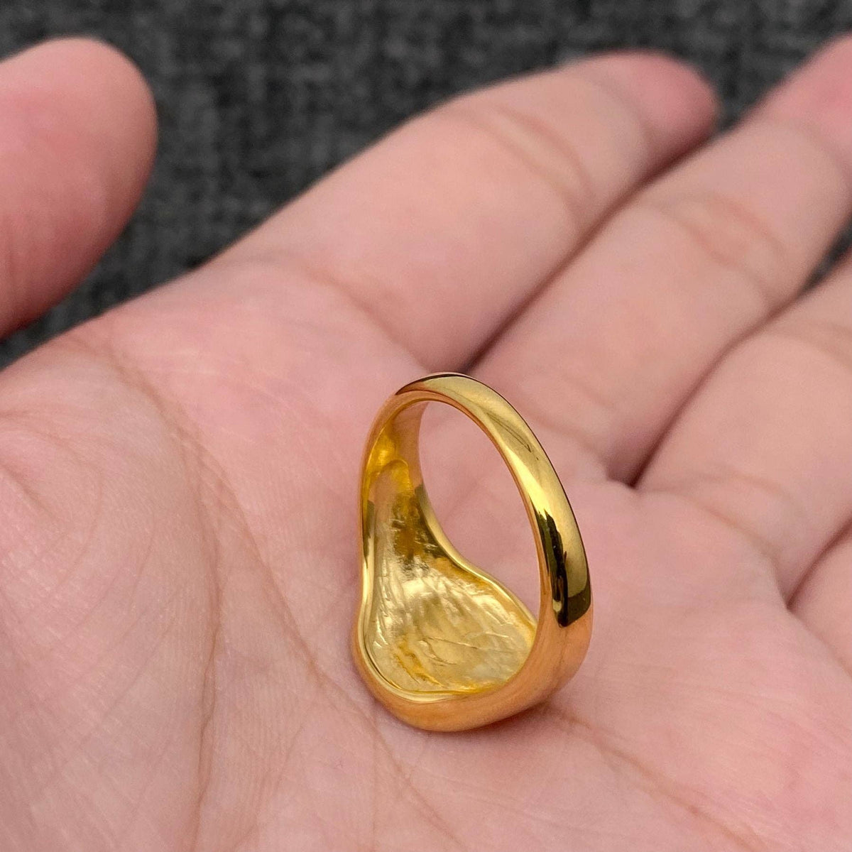 World Is Yours 18K Golden Signet Ring
