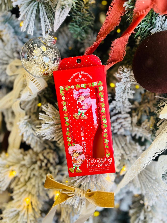 Strawberry Shortcake Detangling Brush