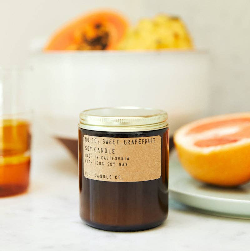 Sweet Grapefruit - 7.2 oz Standard Soy Candle: 7.2 oz