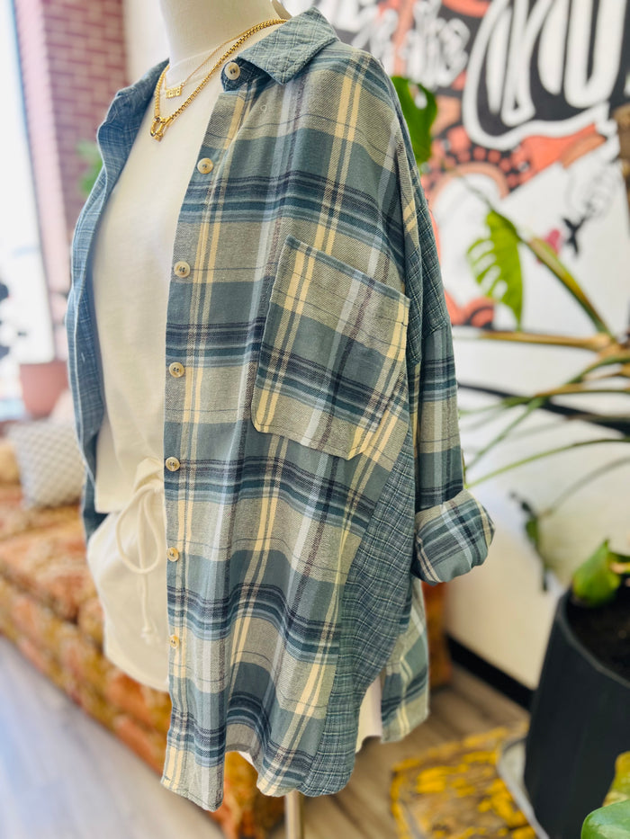 Plaid Contrast Flannel + Blue