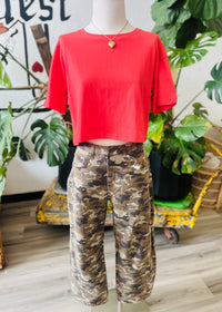 Robin Red Cropped Cotton Tee