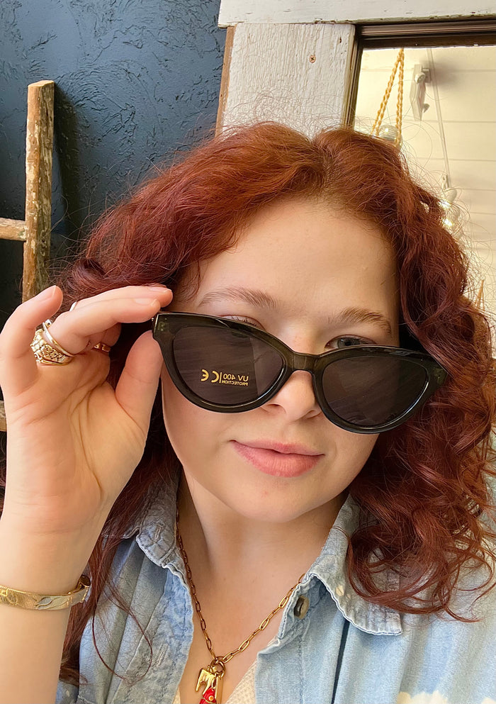 Retro Cool Girl Acetate Sunglasses