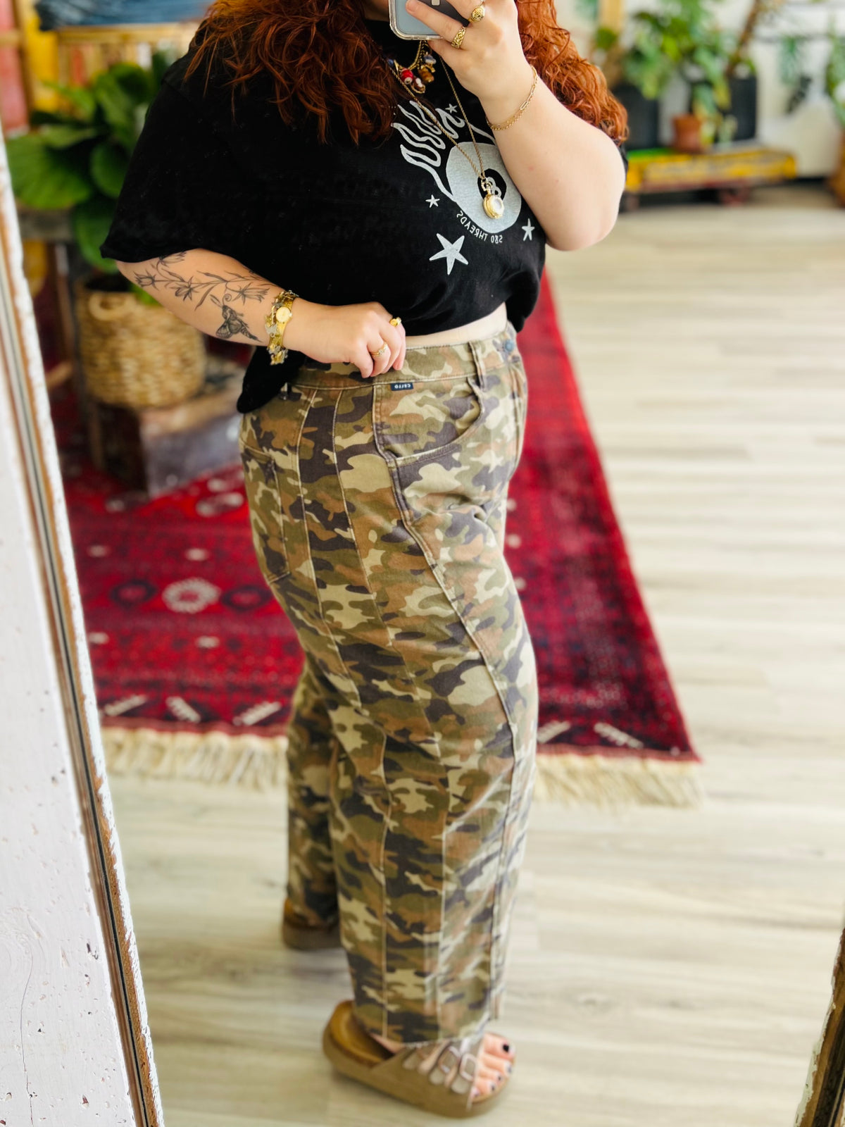Eliza Camo Barrel Jeans