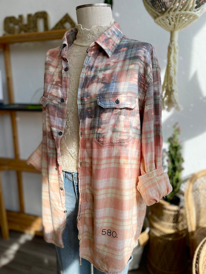 580 FLANNEL VOL. 9 // .59 // XL