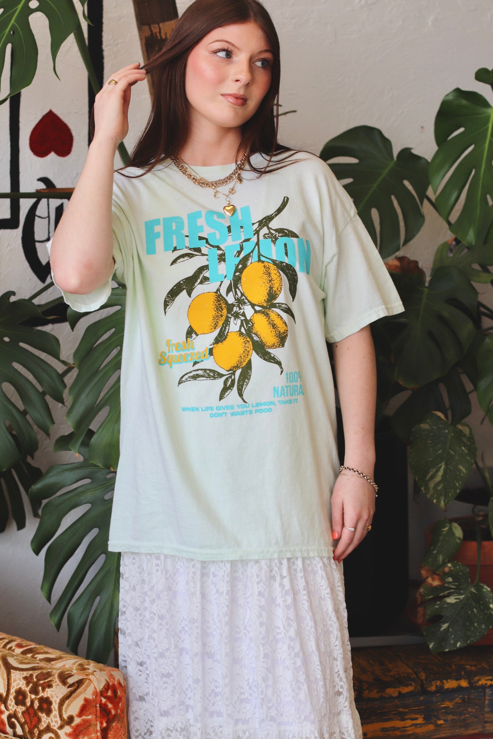 Lemon Graphic Tee in Mint – 580 Threads