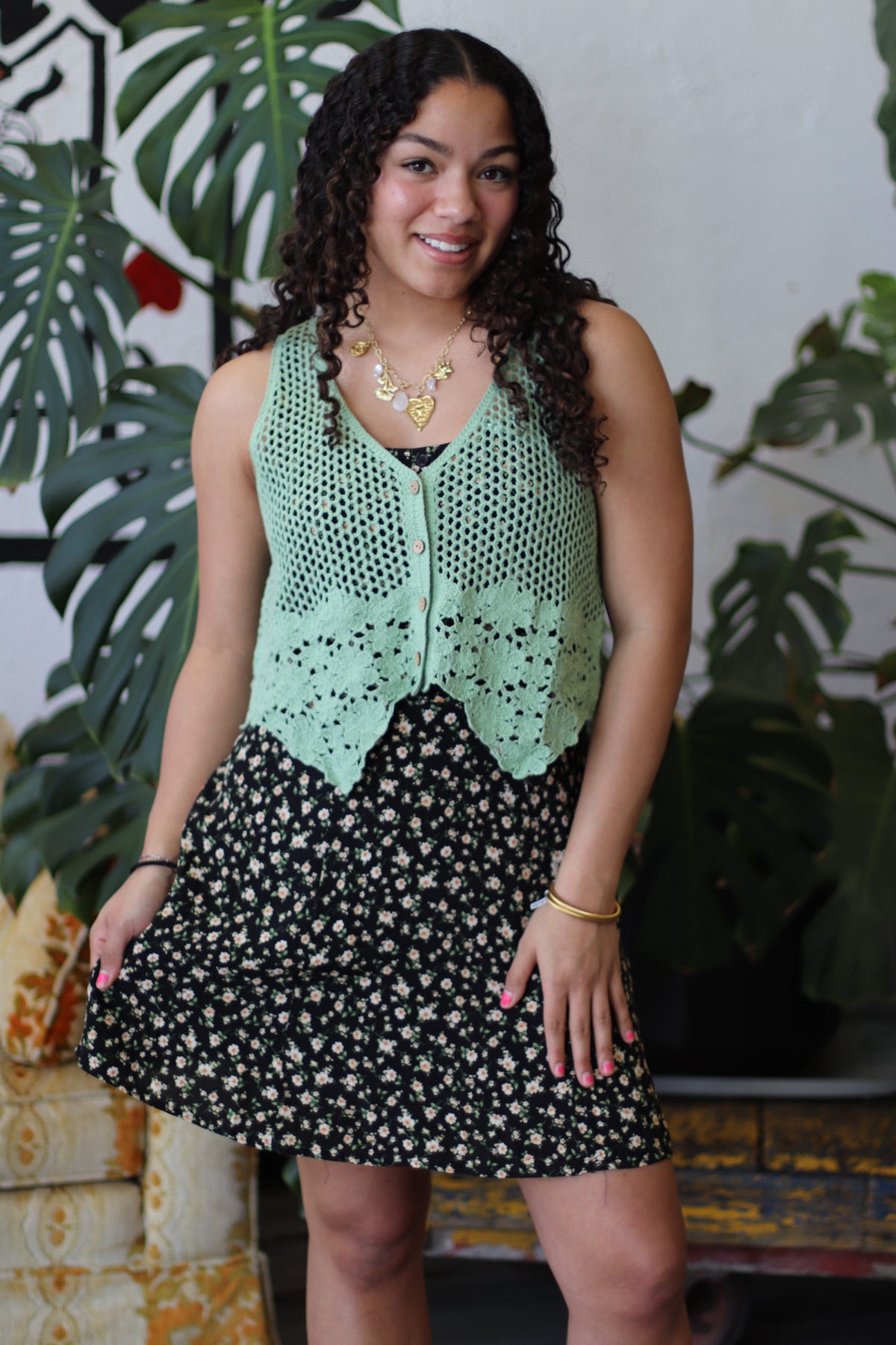 Floral Hem Detail Crochet Knit Vest Sage