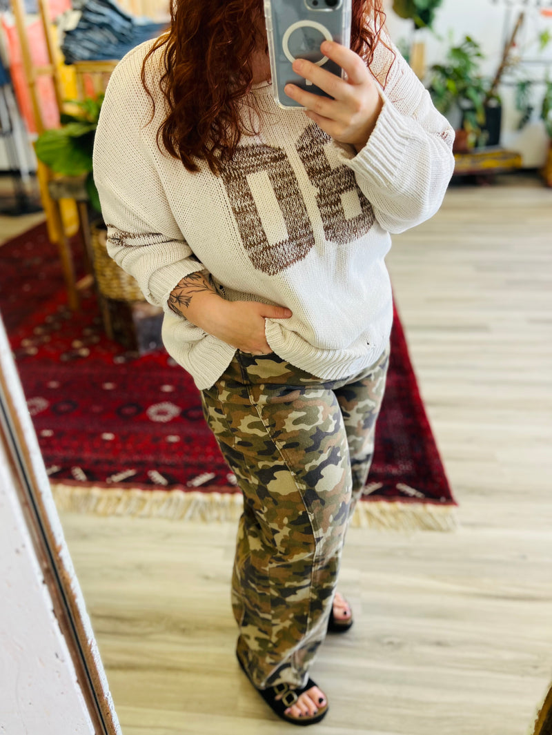 Eliza Camo Barrel Jeans