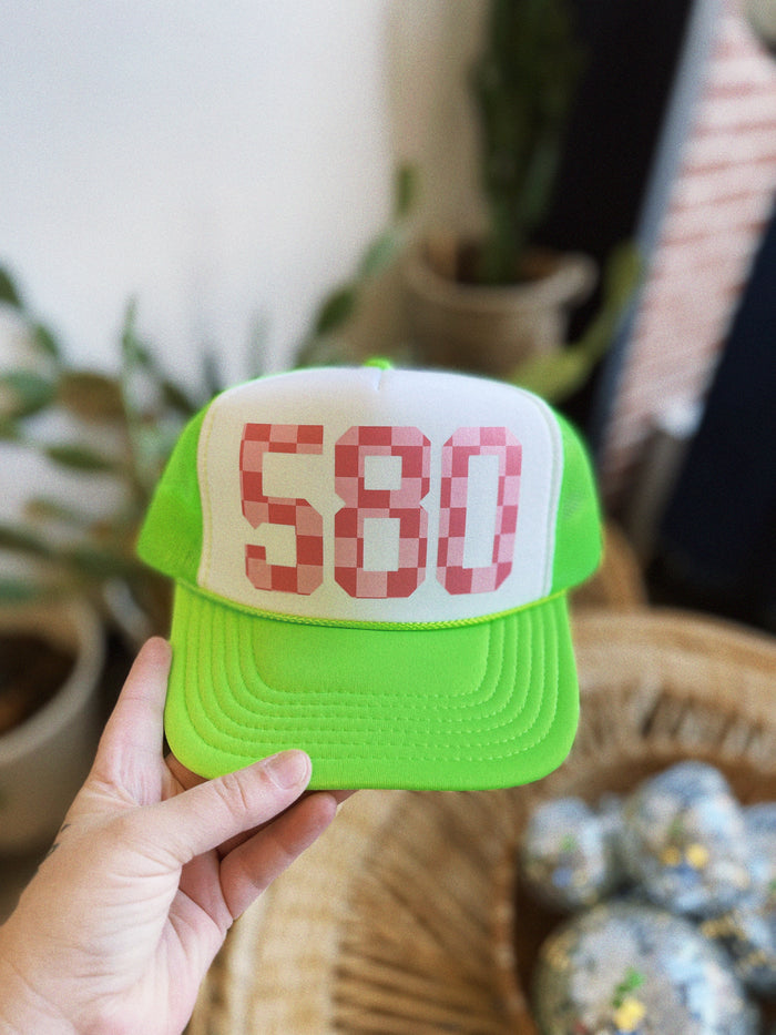 580 Trucker - White|Neon Green / Pink Logo