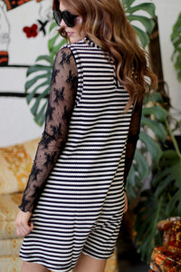 580 B&W Striped Casual Romper