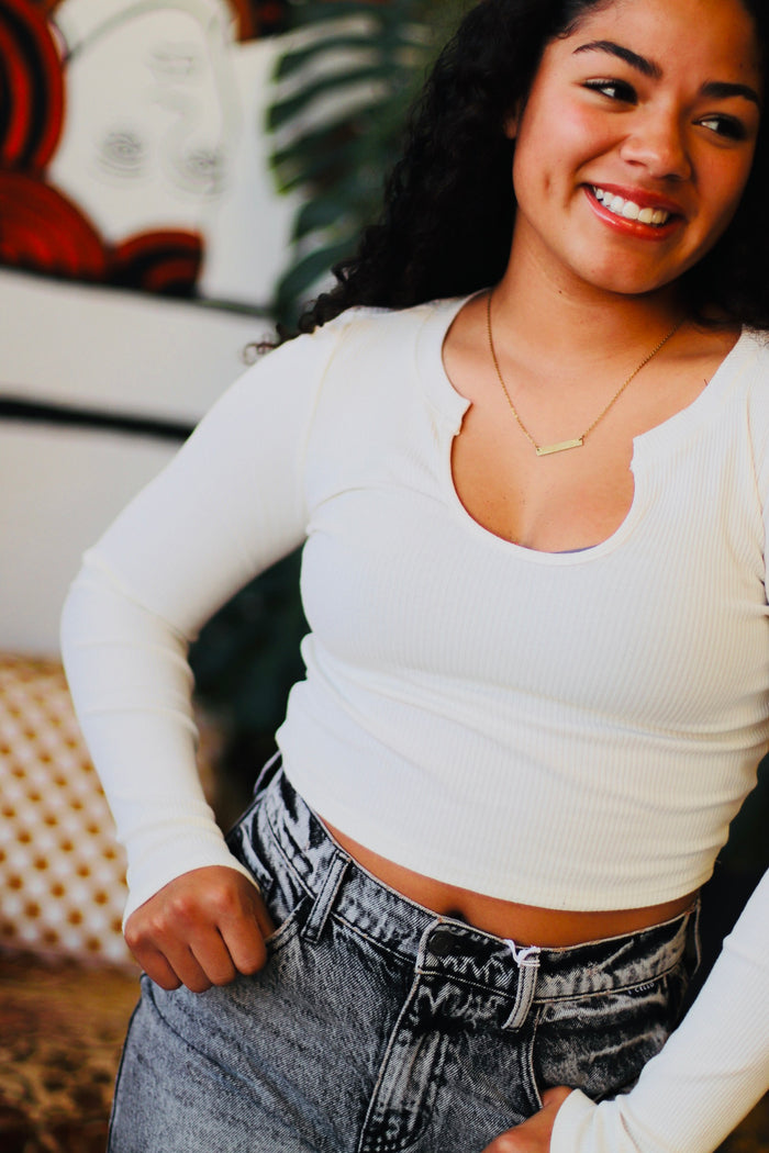 Heart Eyes Basic Crop + Cream