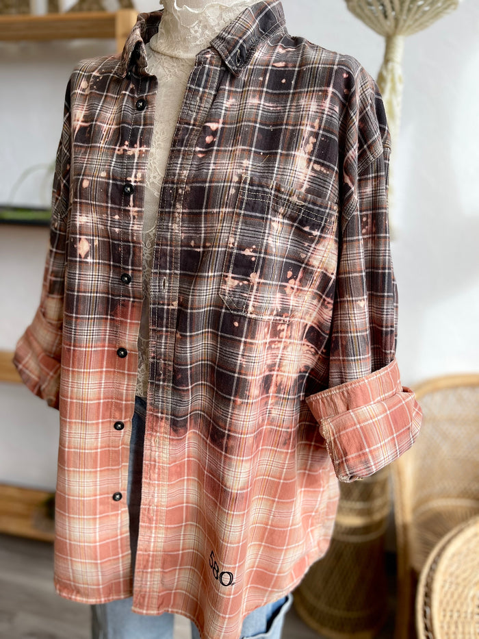 580 FLANNEL VOL. 9 // .63 // L/XL