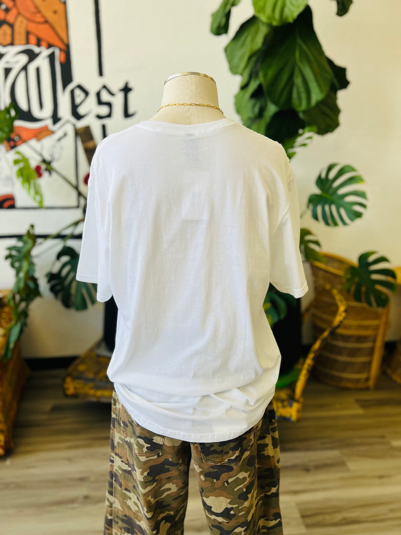 Dolly Graphic Tee
