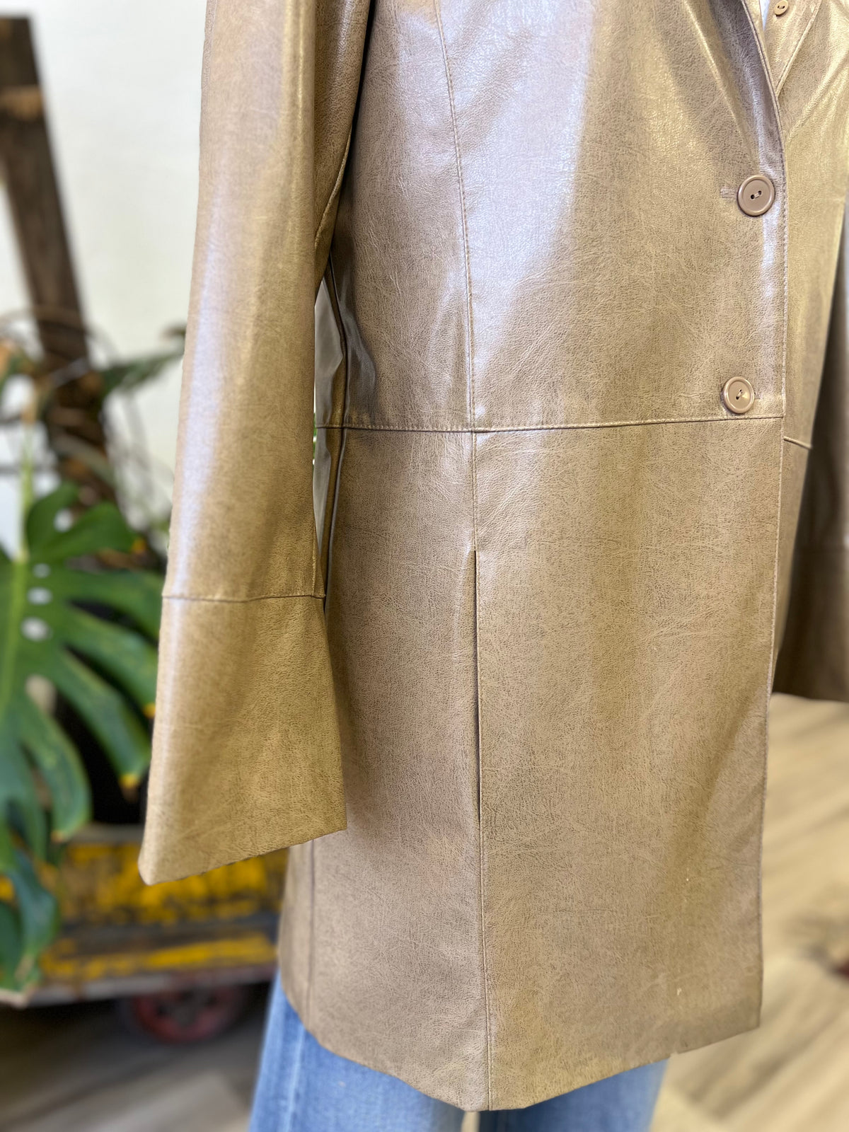 Vault | BB Dakota Trench Coat Large