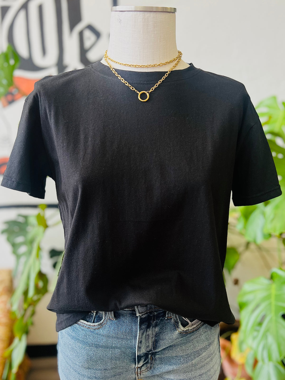 580 Basic Cotton Tee + Black