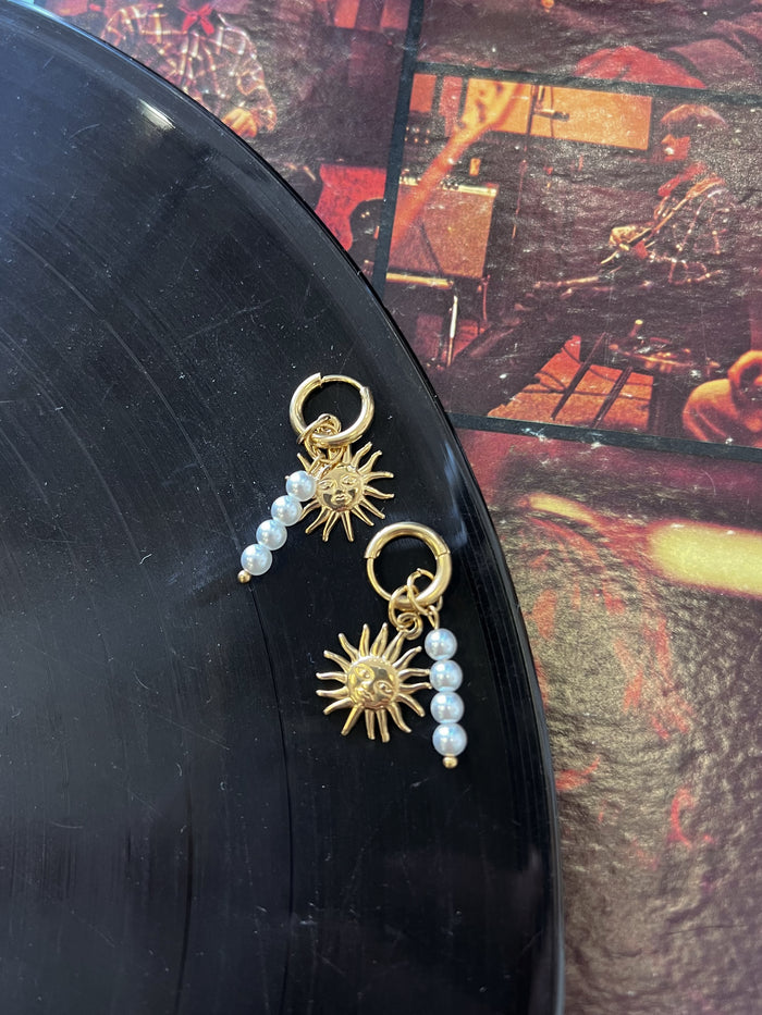 Pearl & 18K Gold Plated Sun Huggie Earrings