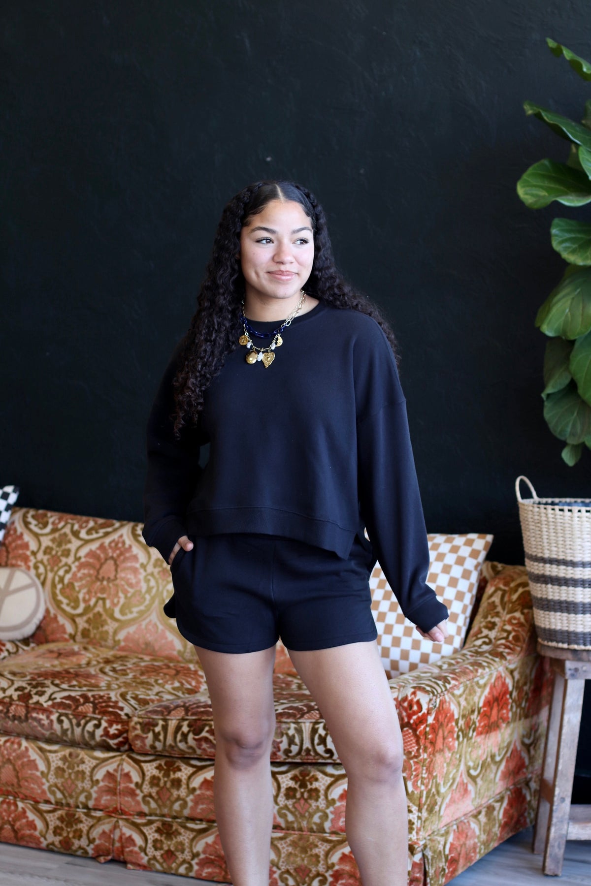 Cozy Sweatshirt & Shorts Set + Black