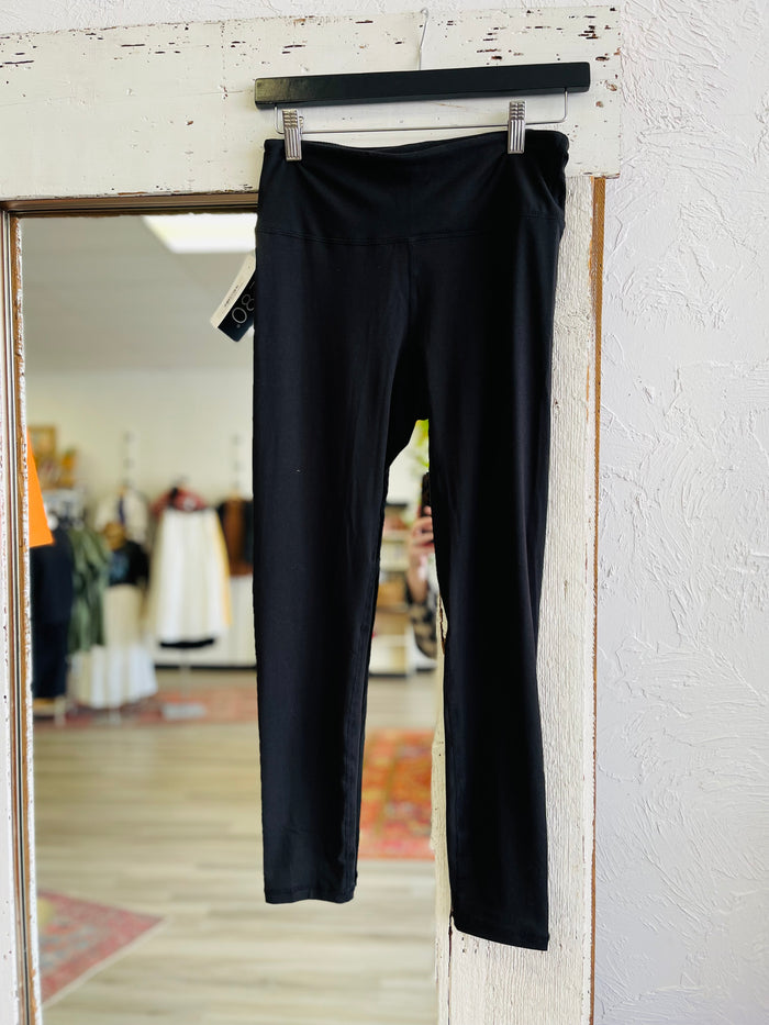 580 Friday Basic Black Leggings