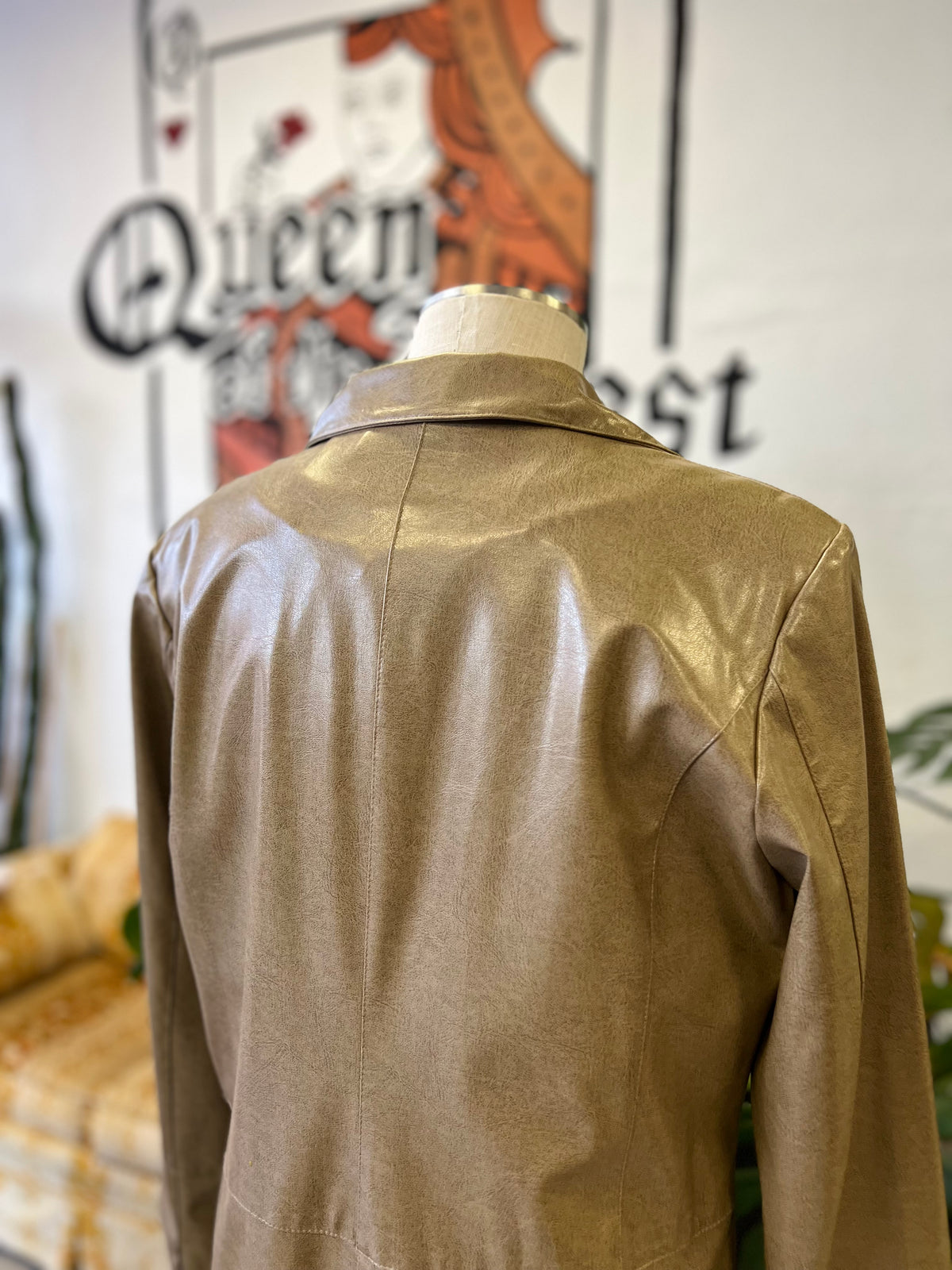 Vault | BB Dakota Trench Coat Large