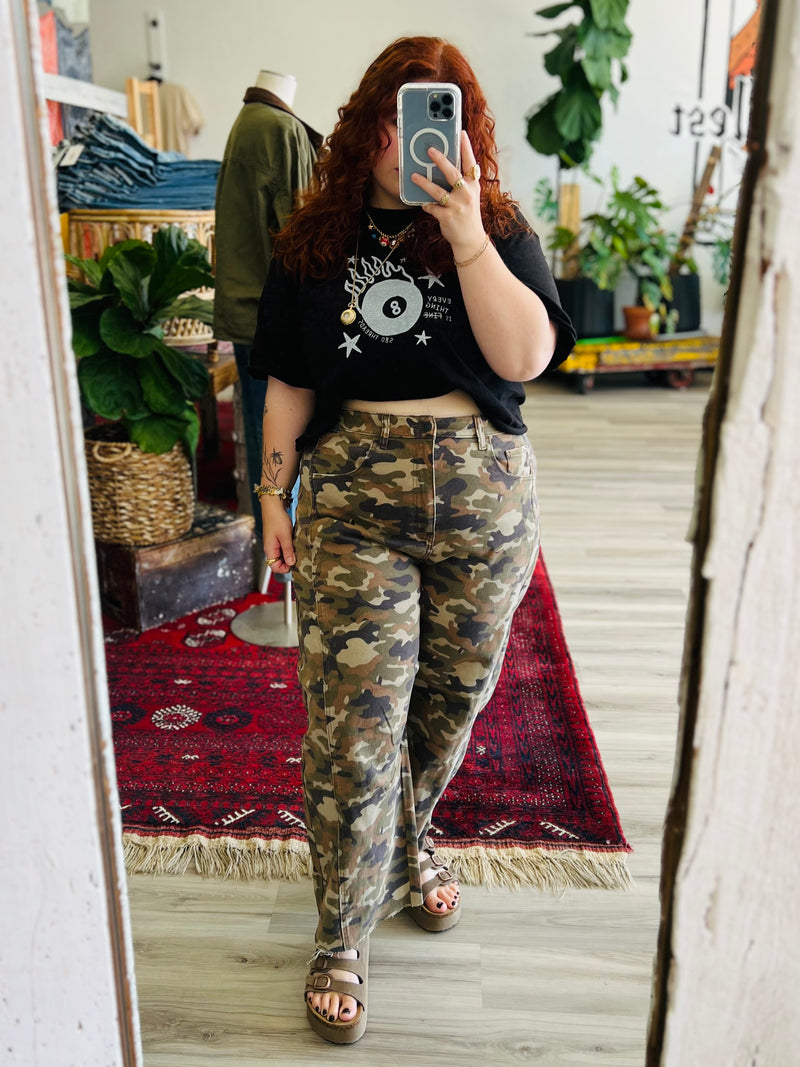 Eliza Camo Barrel Jeans