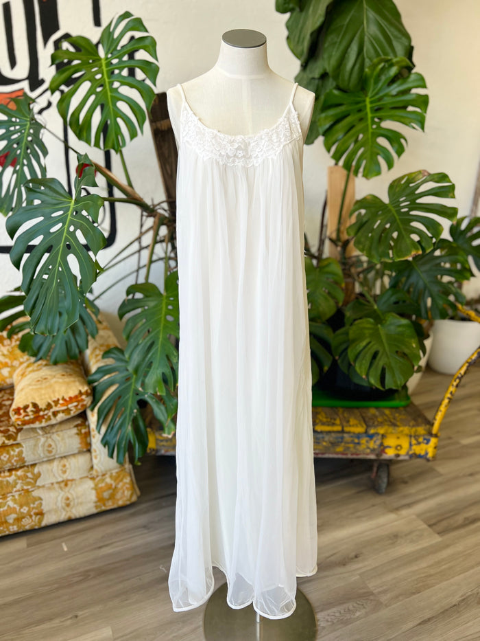Vault | Chiffon White Slip Dress M/L