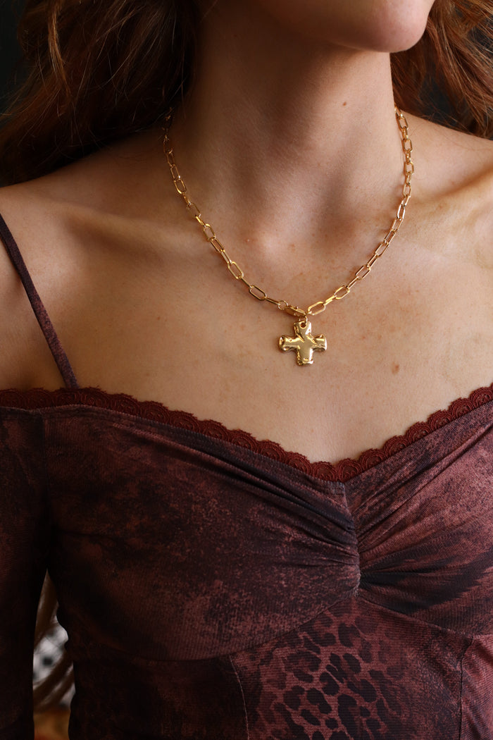 Gold Hammered Chunky Chain Cross Necklace