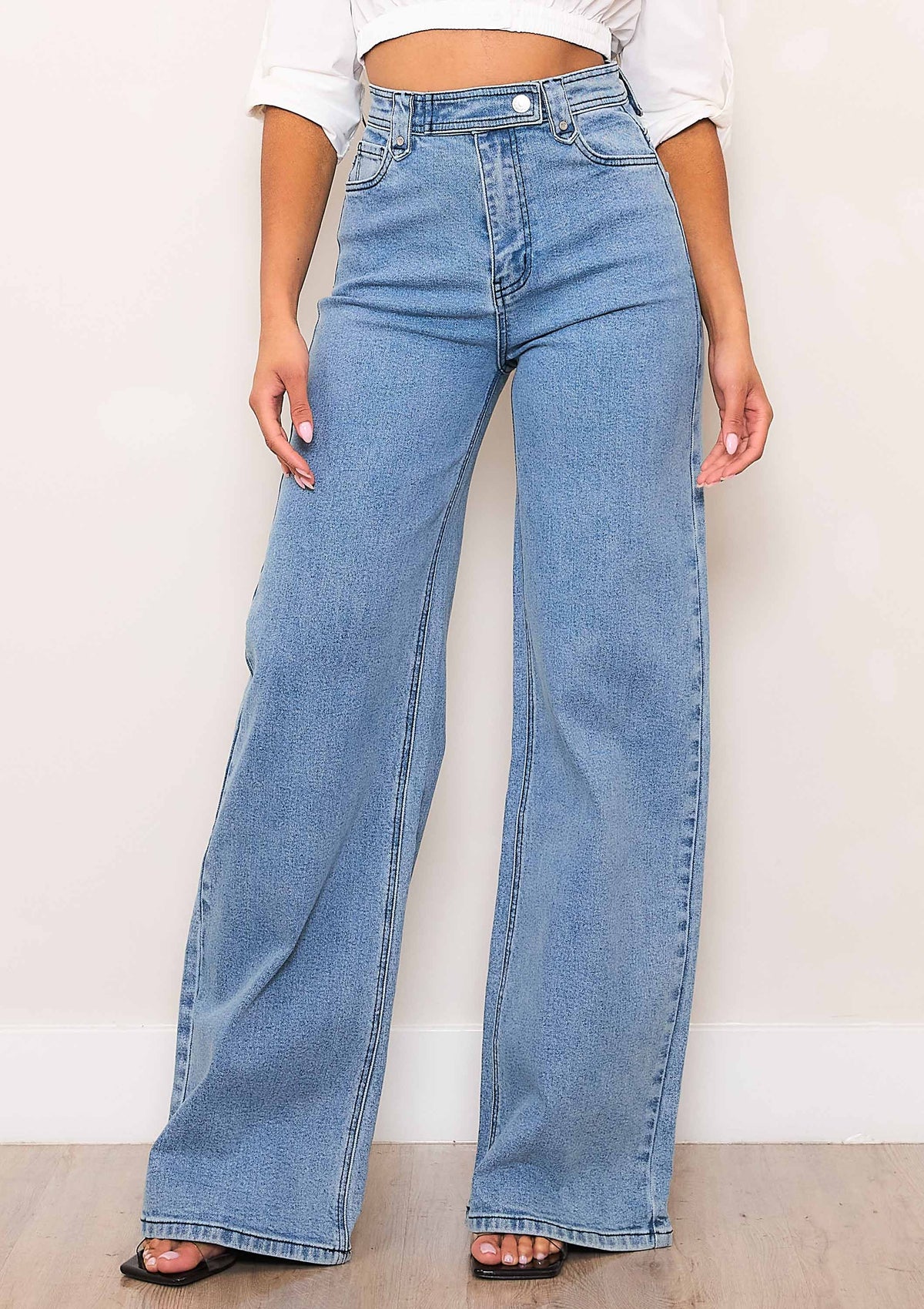 Medium Wash Wide Leg Jeans