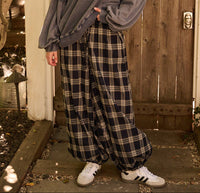 Moonlight Plaid Balloon Pants in Navy