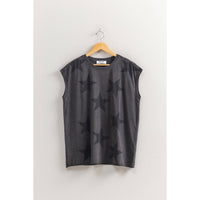 Star Muscle Tee in Black